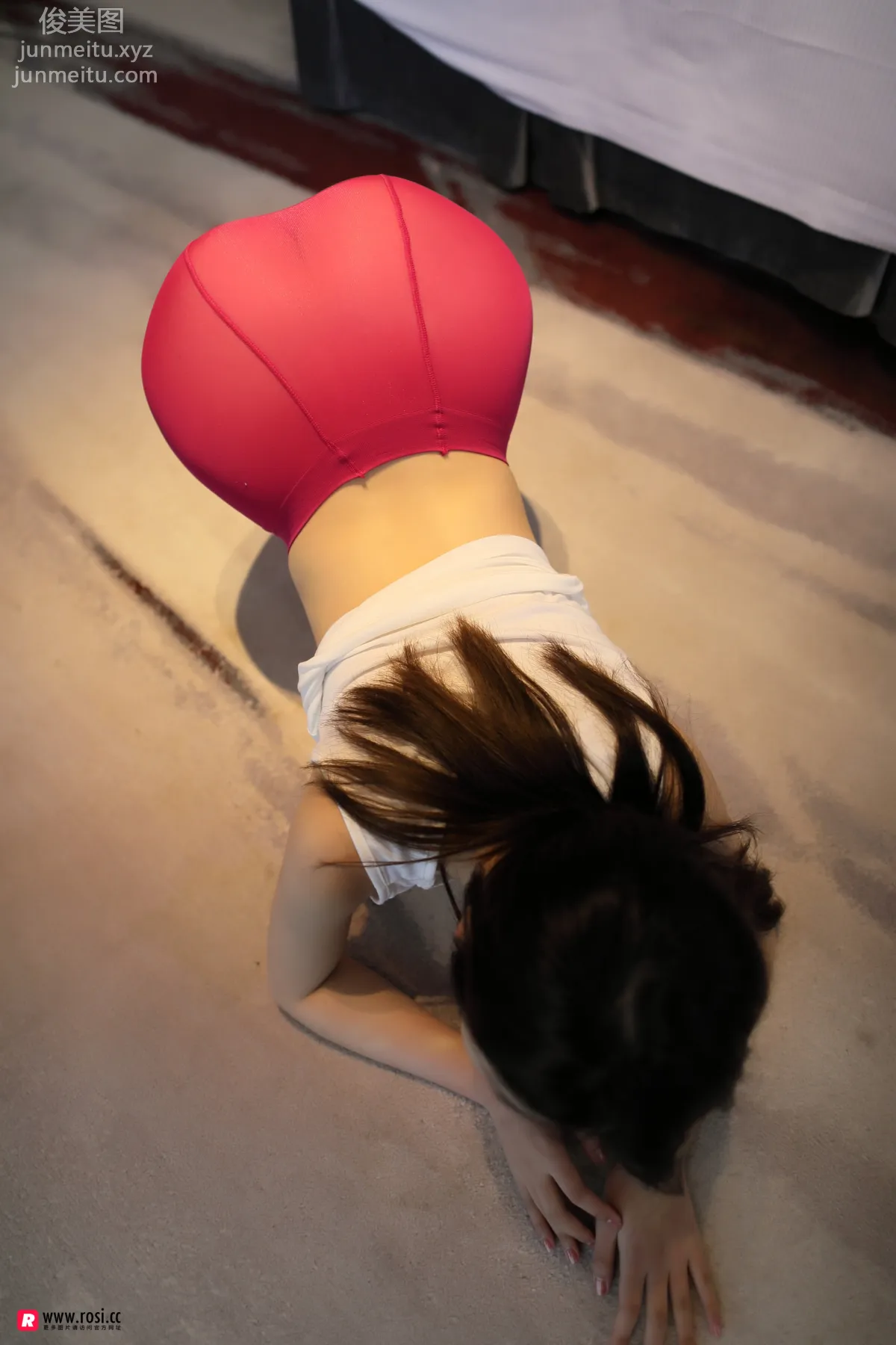 [ROSI写真] 2018.08.17 NO.2445 page 34