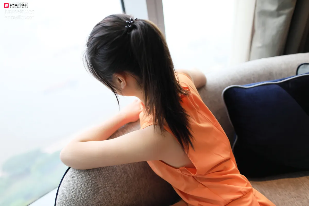 [ROSI写真] 2018.09.28 NO.2487 page 4