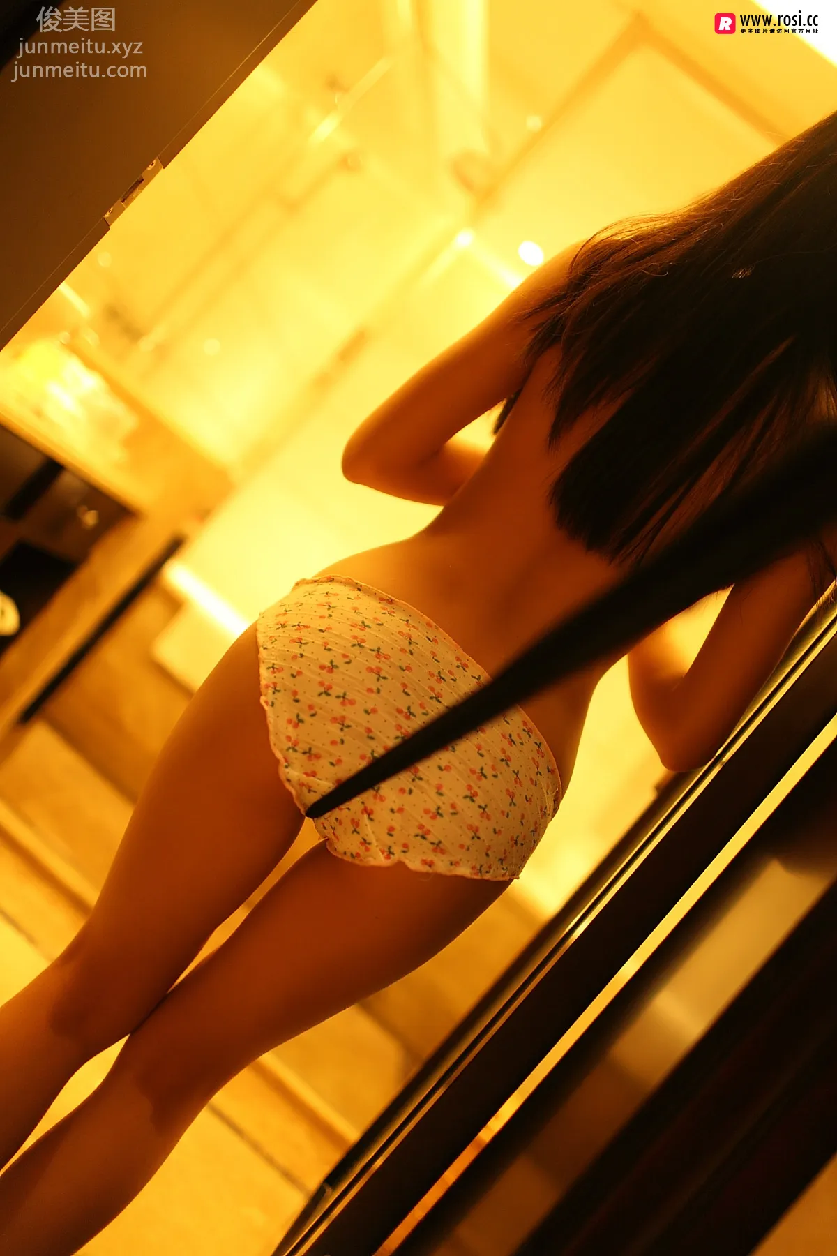 [ROSI写真] 2018.10.25 NO.2514 page 31
