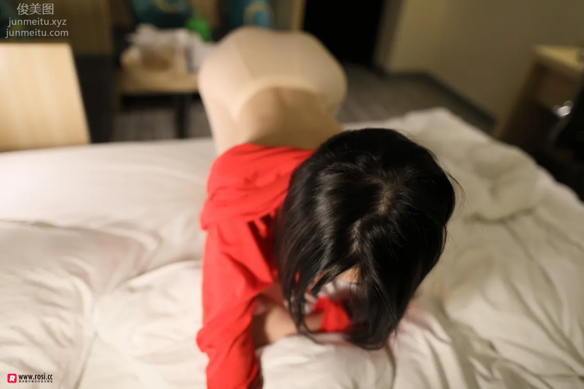 [ROSI写真] 2018.11.26 NO.2546 page 31
