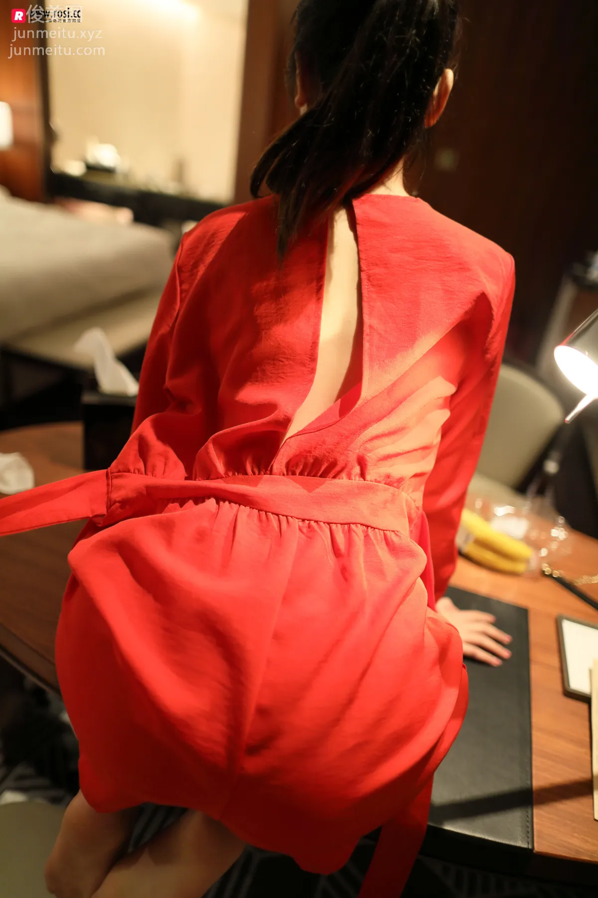 [ROSI写真] 2018.11.28 NO.2548 page 34