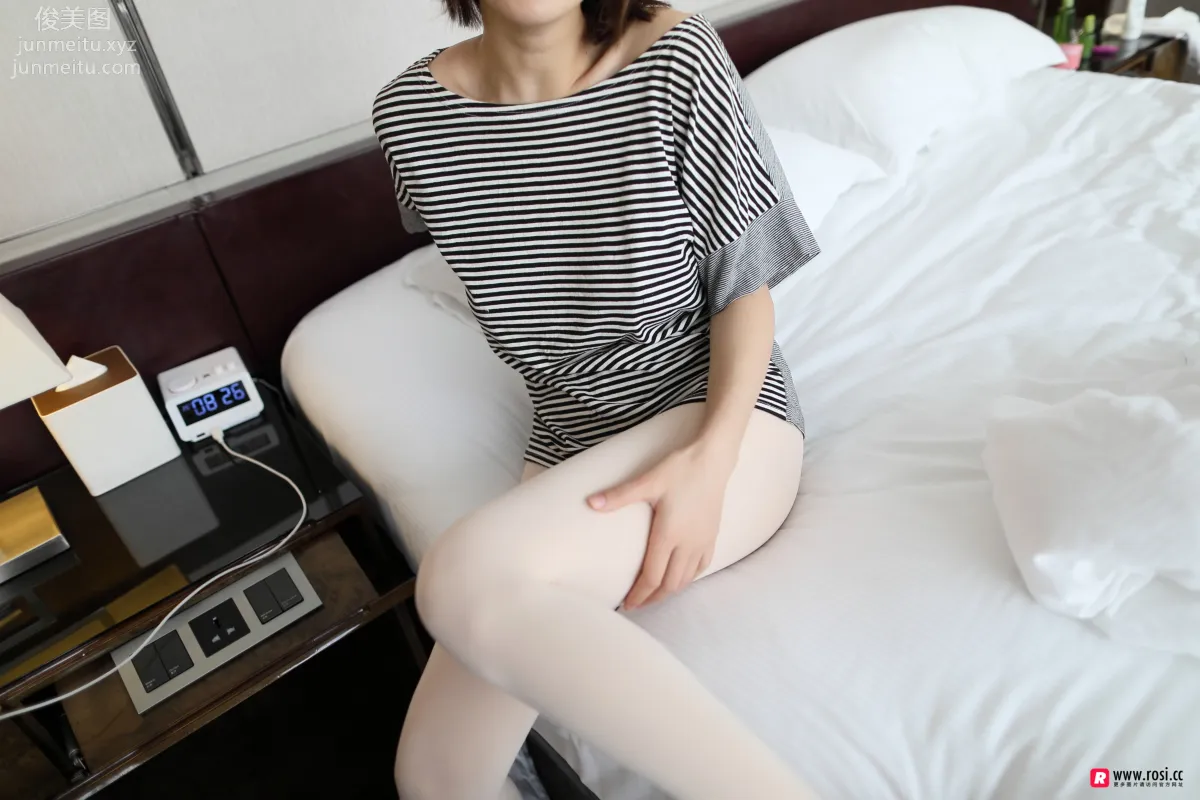 [ROSI写真] 2018.12.01 NO.2551 page 4