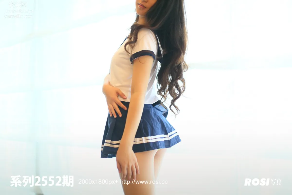 [ROSI写真] 2018.12.02 NO.2552 page 2