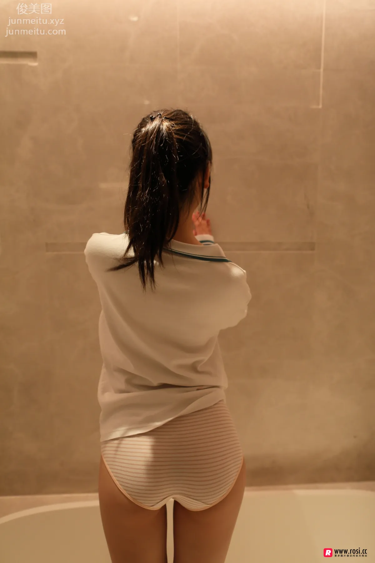 [ROSI写真] 2018.12.12 NO.2562 page 7