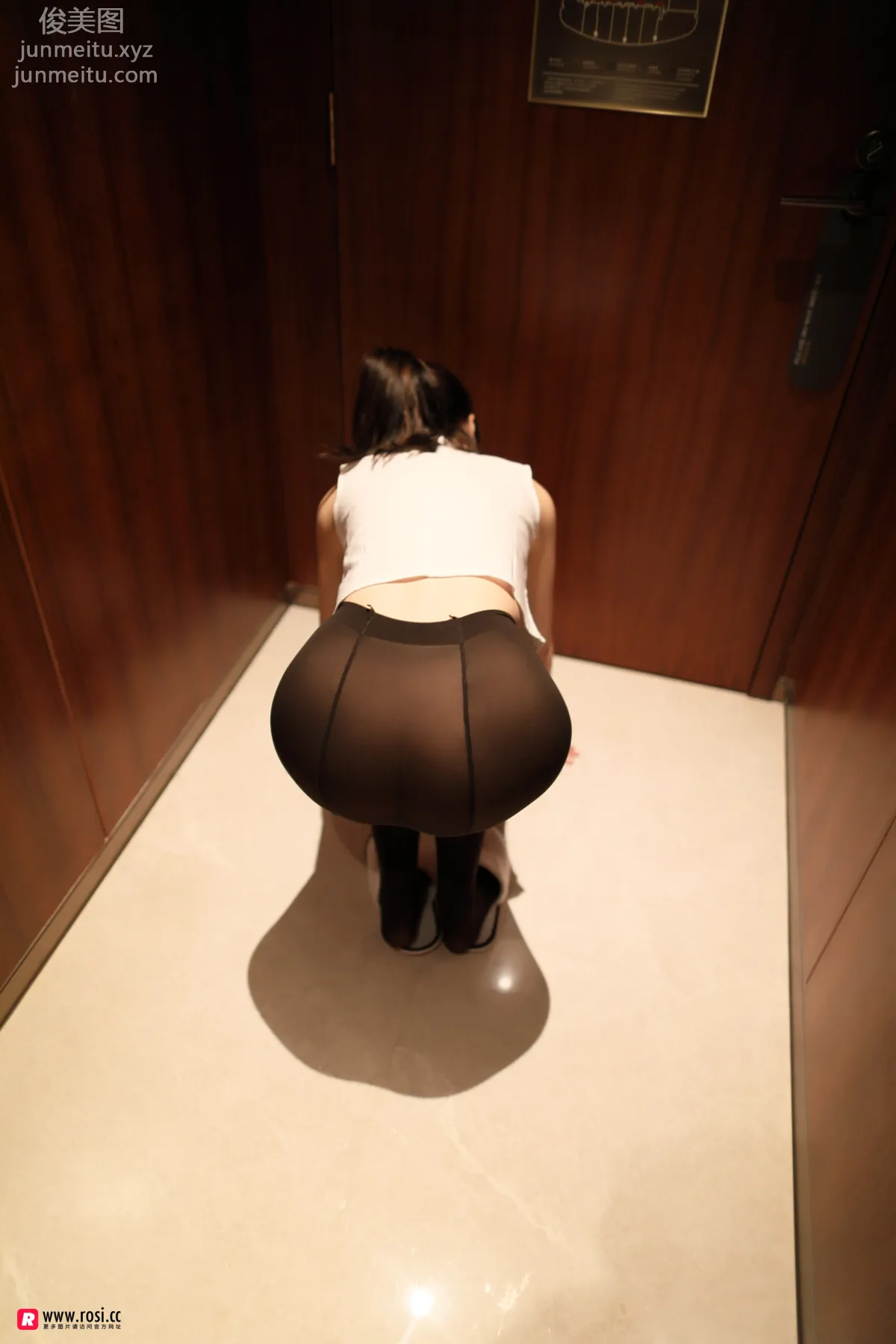 [ROSI写真] 2019.01.01 NO.2582 page 29