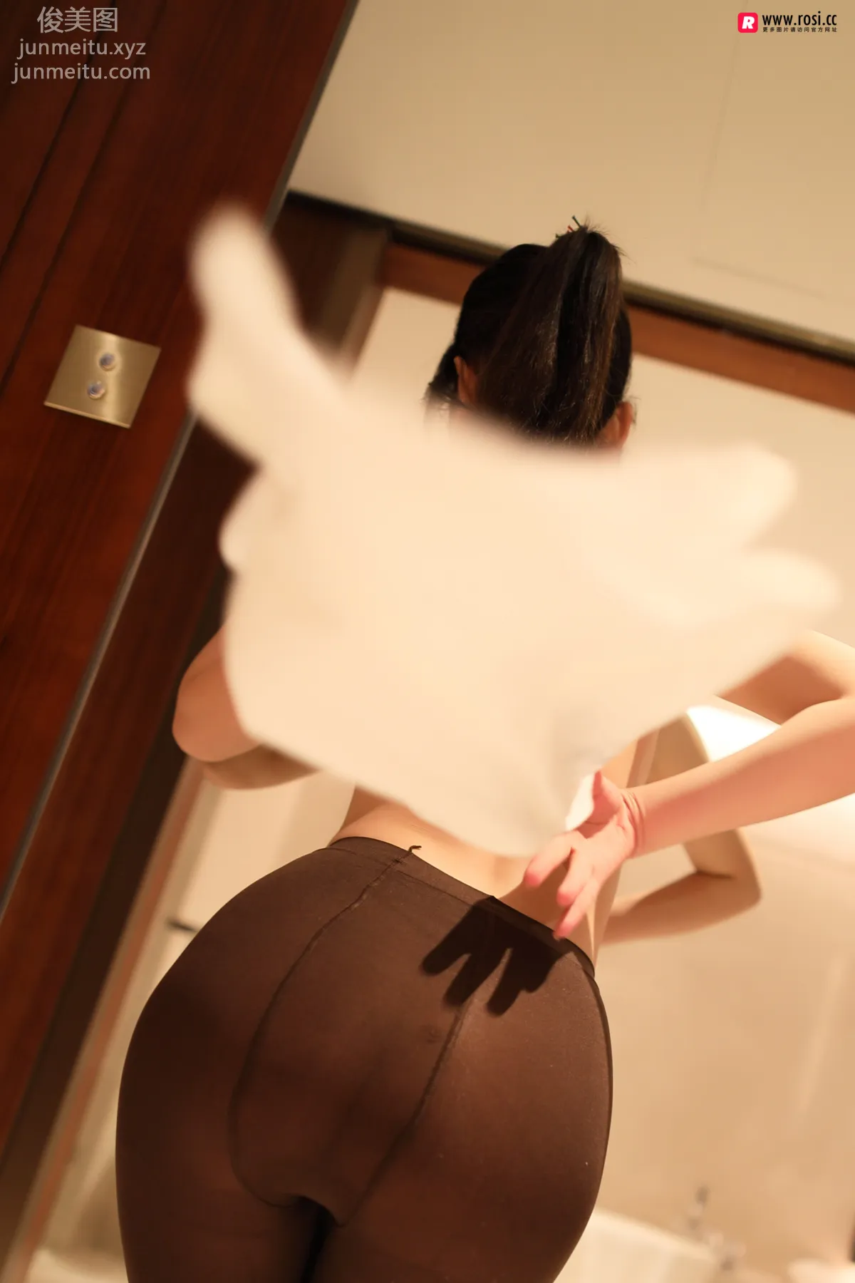 [ROSI写真] 2019.01.12 NO.2593 page 52