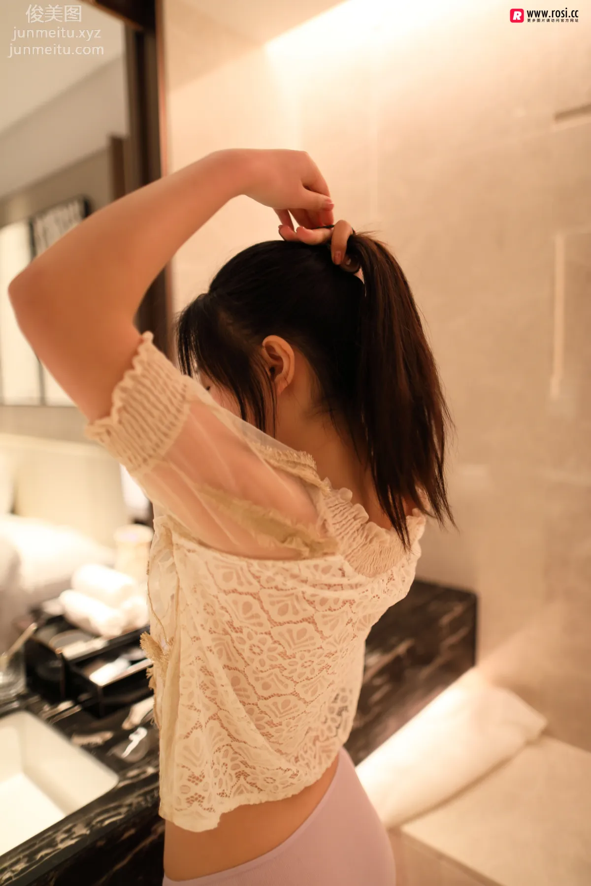 [ROSI写真] 2019.02.13 NO.2625 page 11