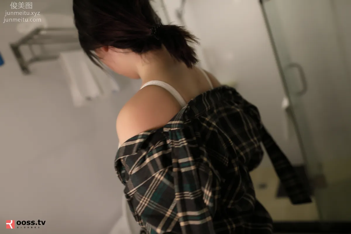 [ROSI写真] 2019.04.19 NO.2690 page 18