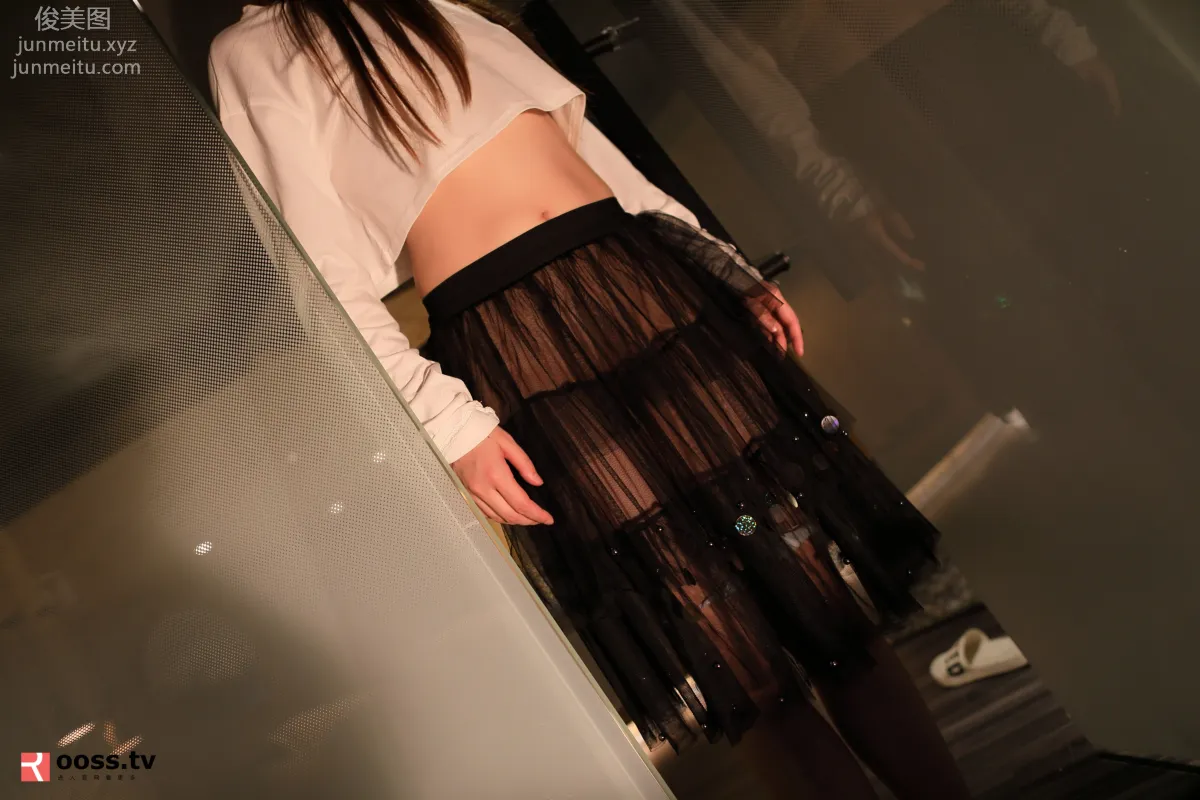 [ROSI写真] 2019.04.21 NO.2692 page 44