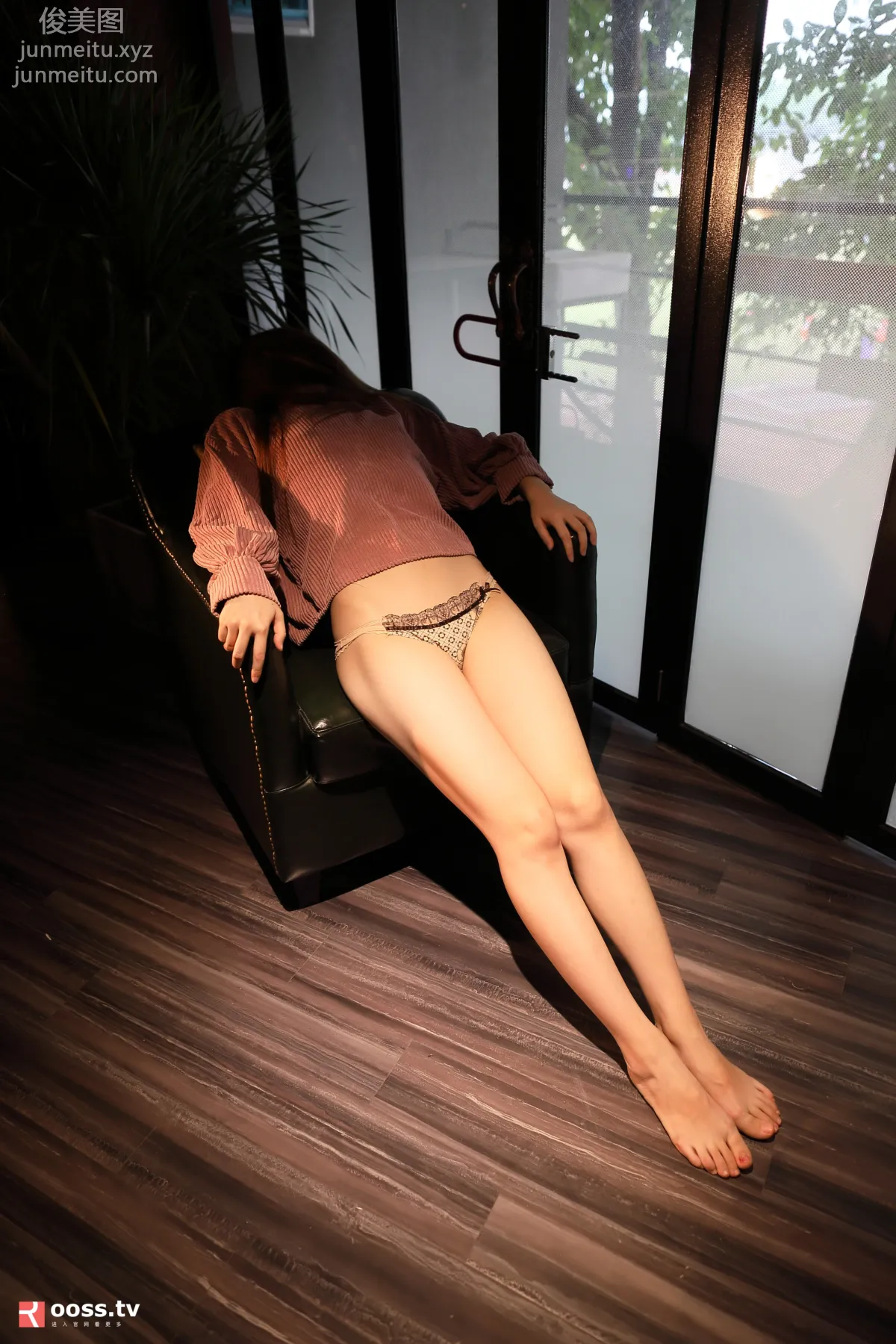 [ROSI写真] 2019.05.18 NO.2721 page 8