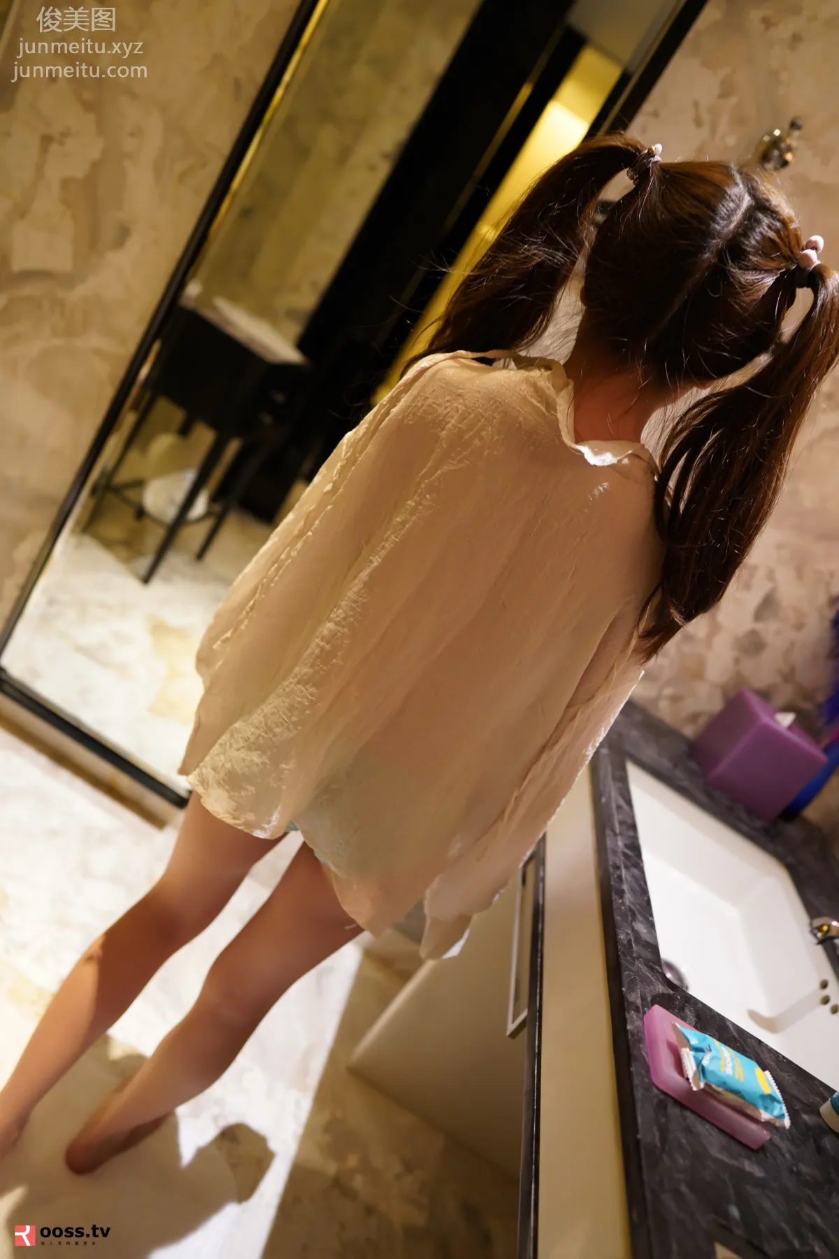 [ROSI写真] 2019.08.18 NO.2813 page 7