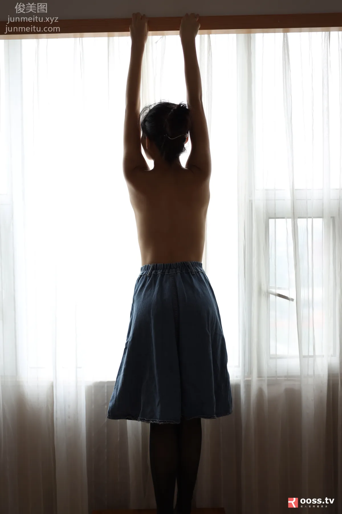 [ROSI写真] 2019.10.28 NO.2884 page 8