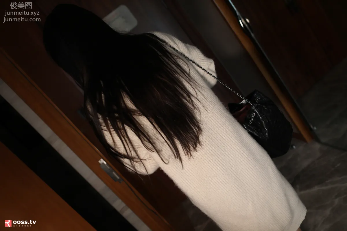 [ROSI写真] 2019.12.06 NO.2923 page 3