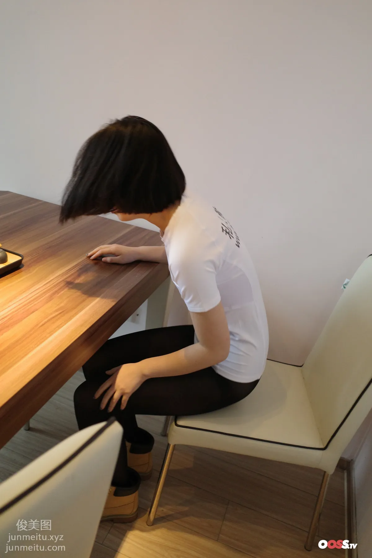 [ROSI写真] 2020.07.11 NO.3141 page 2