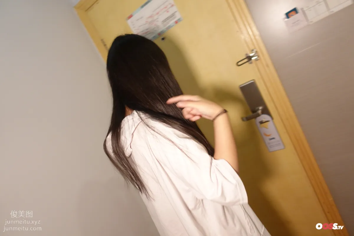 [ROSI写真]2020.12.14 NO.3297 page 3
