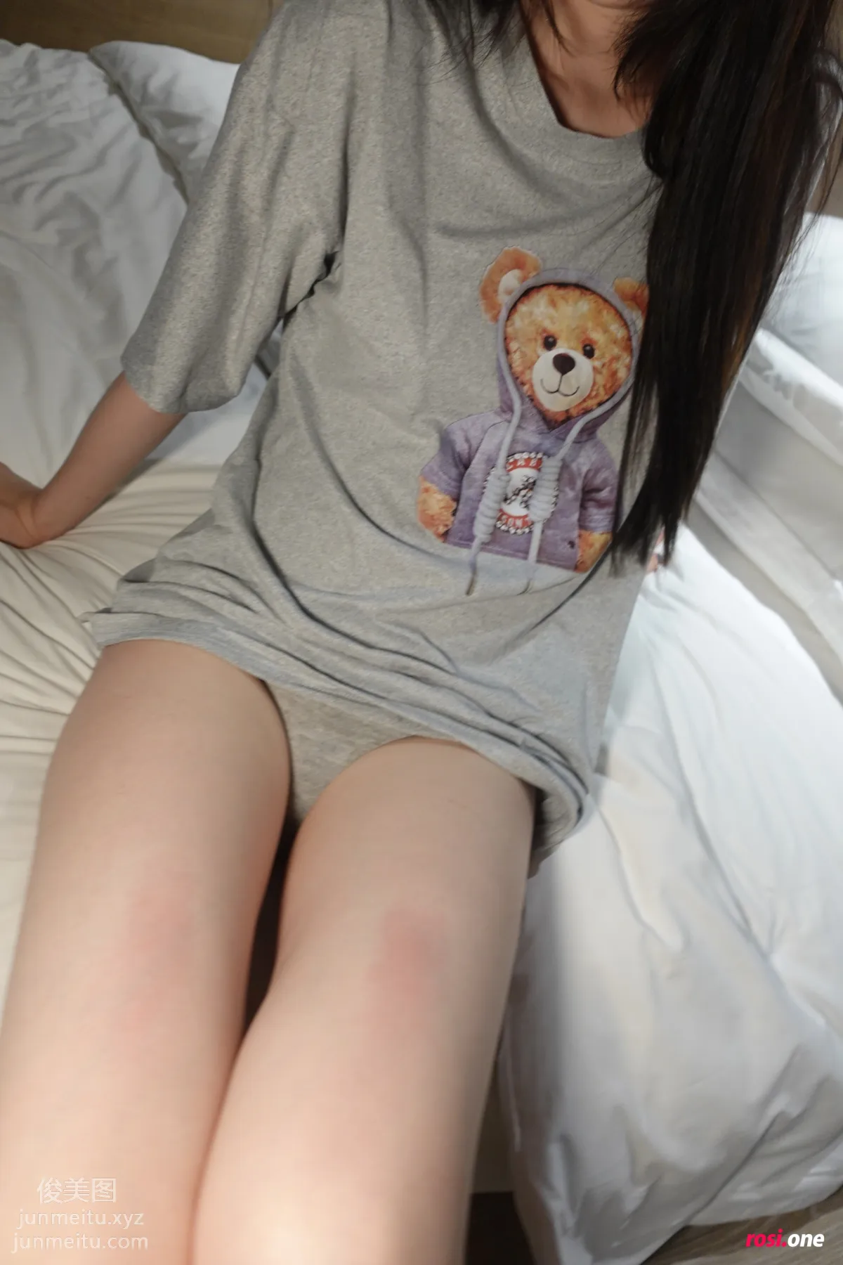 [ROSI写真]2021.07.31 NO.3526 page 2