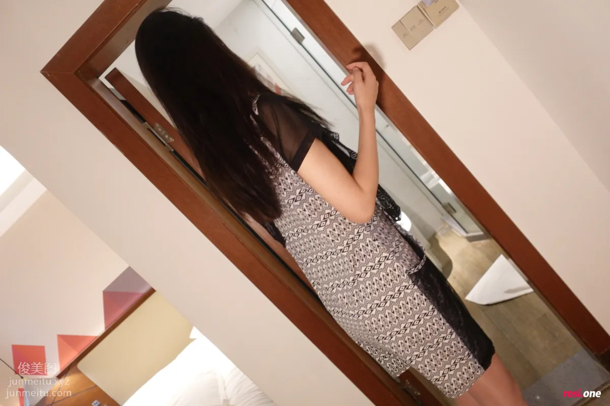 [ROSI写真]2021.08.28 NO.3554 page 3
