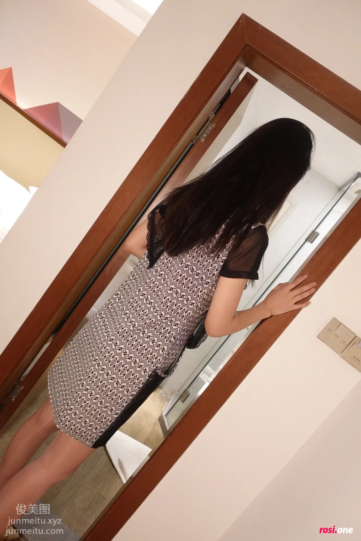 [ROSI写真]2021.08.28 NO.3554 page 4