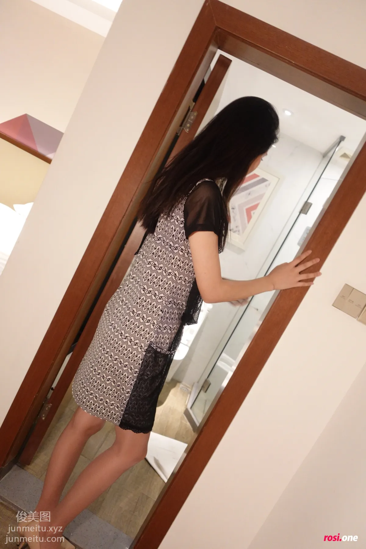 [ROSI写真]2021.08.28 NO.3554 page 5