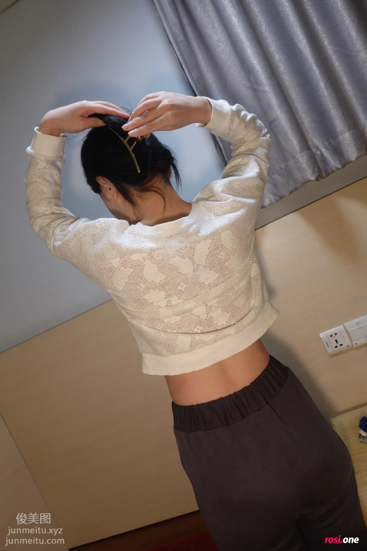 [ROSI写真]2021.09.23 NO.3580 page 18