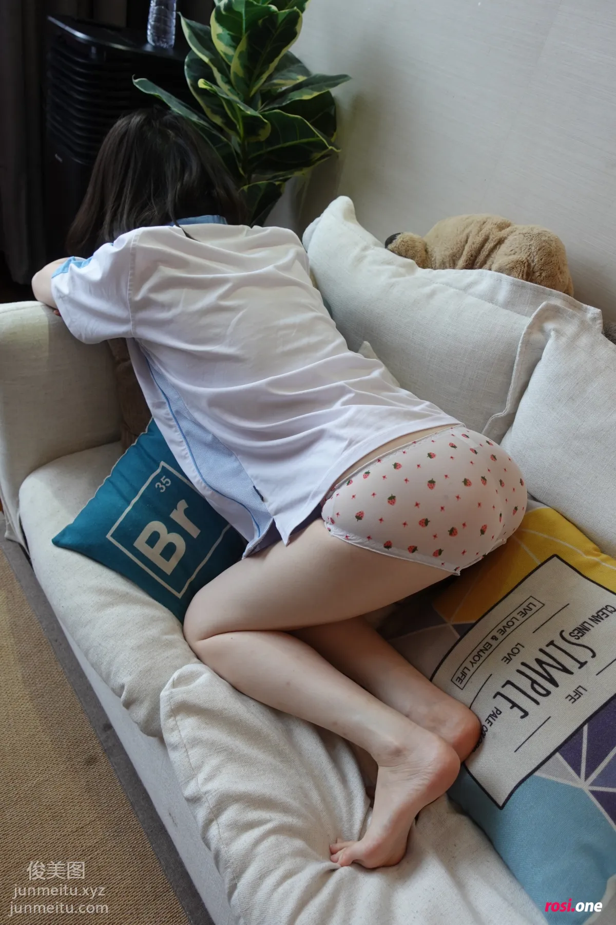 [ROSI写真]2021.10.04 NO.3591 page 32
