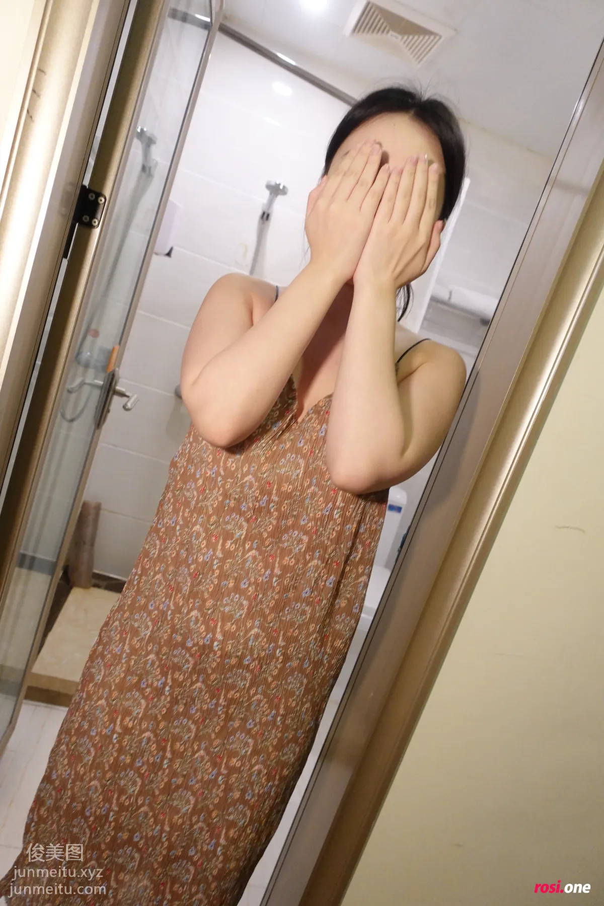 [ROSI写真]2021.11.09 NO.3627 page 8