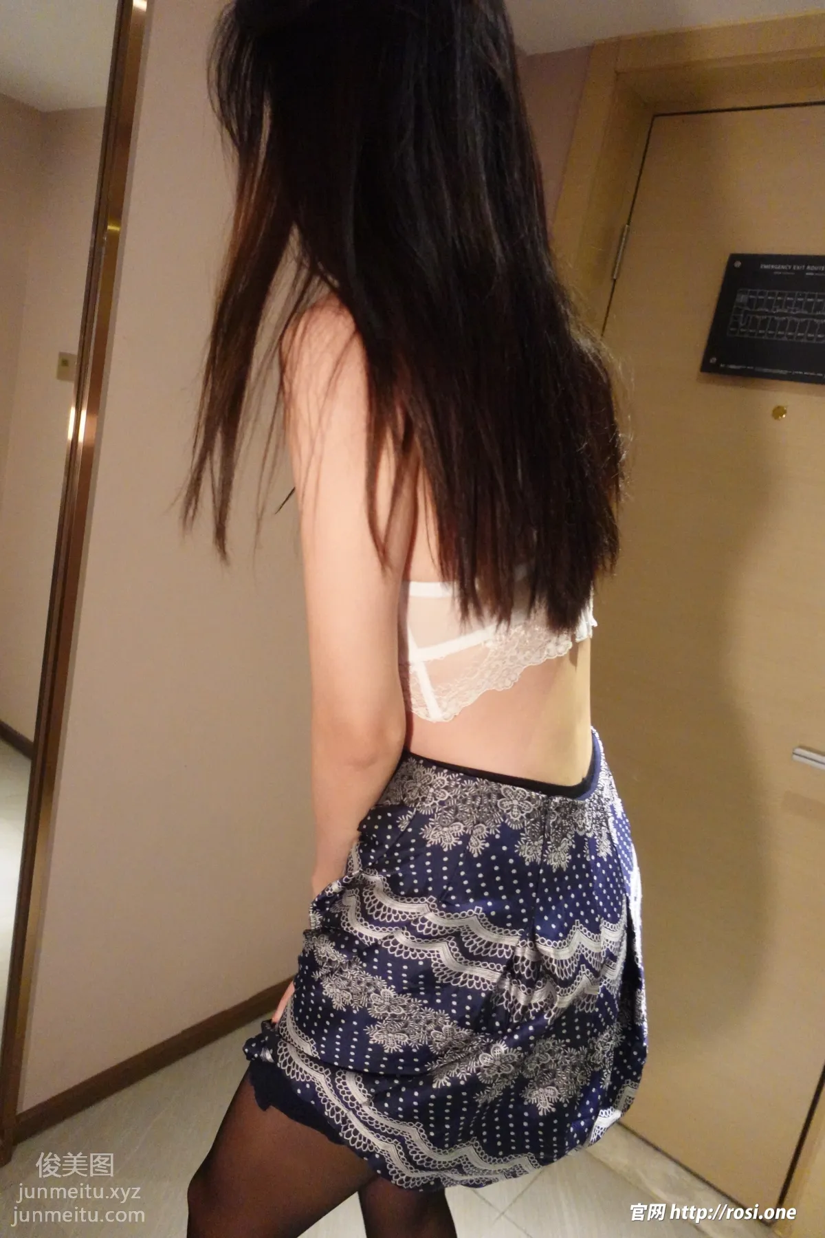 [ROSI写真]2021.12.01 NO.3649 page 77