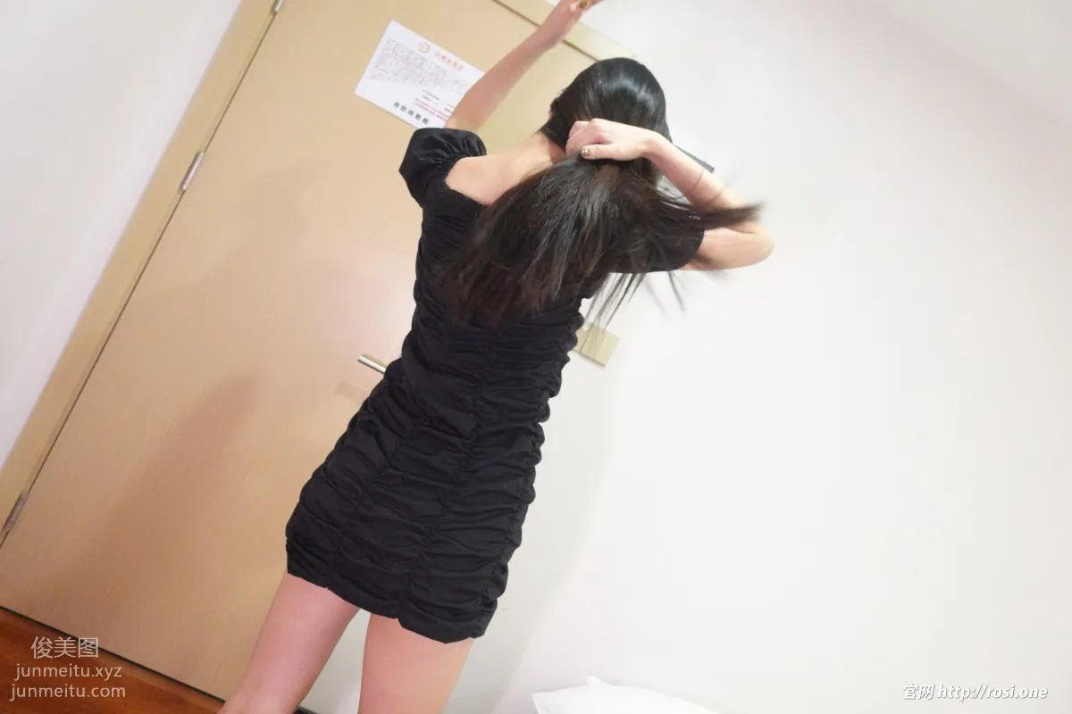 [ROSI写真]2022.01.15 NO.3694 page 48