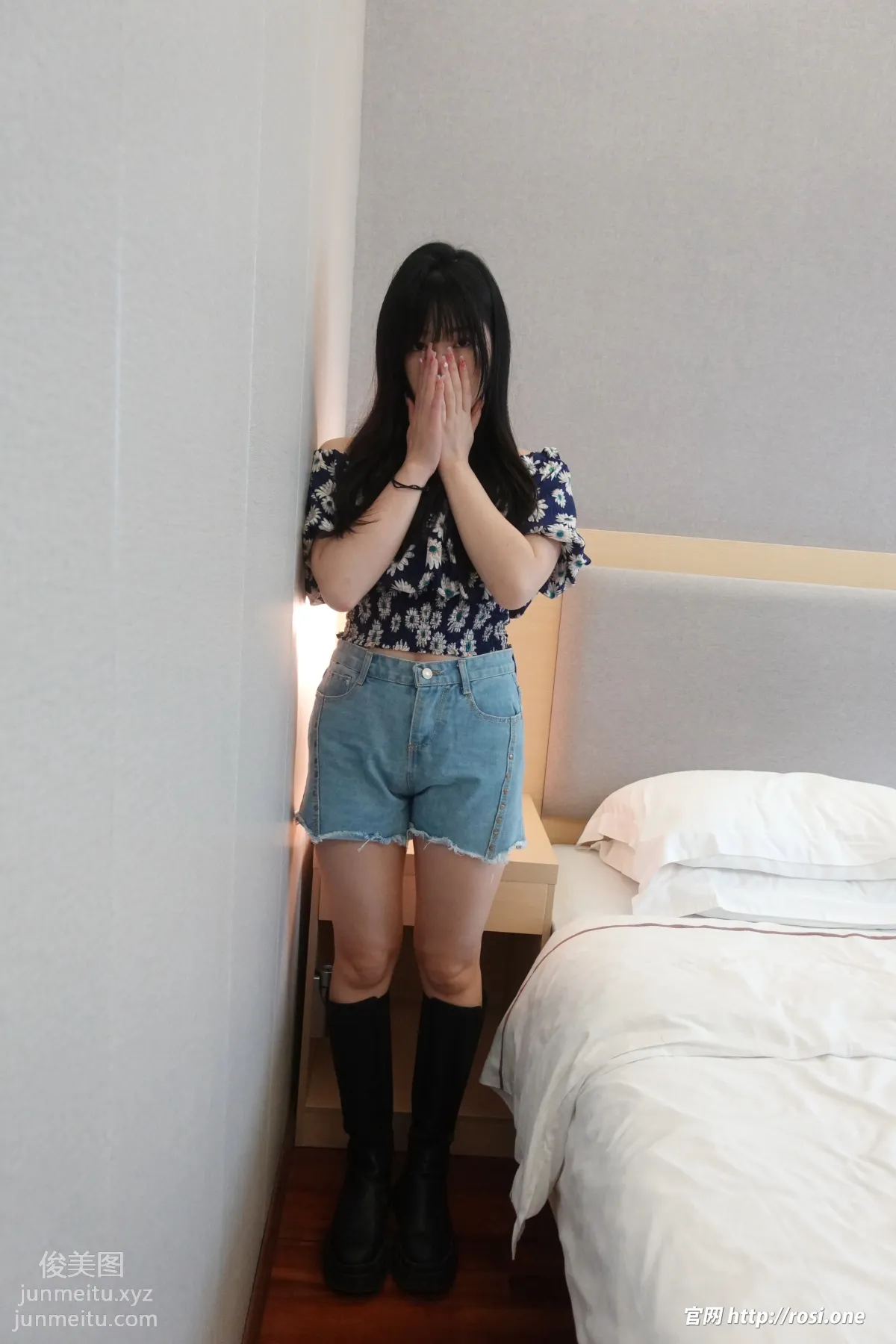 [ROSI写真]2022.01.25 NO.3704 page 3