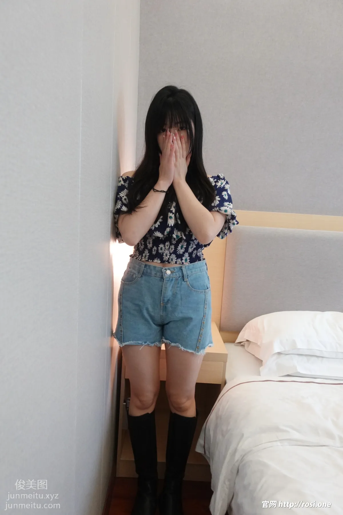 [ROSI写真]2022.01.25 NO.3704 page 4
