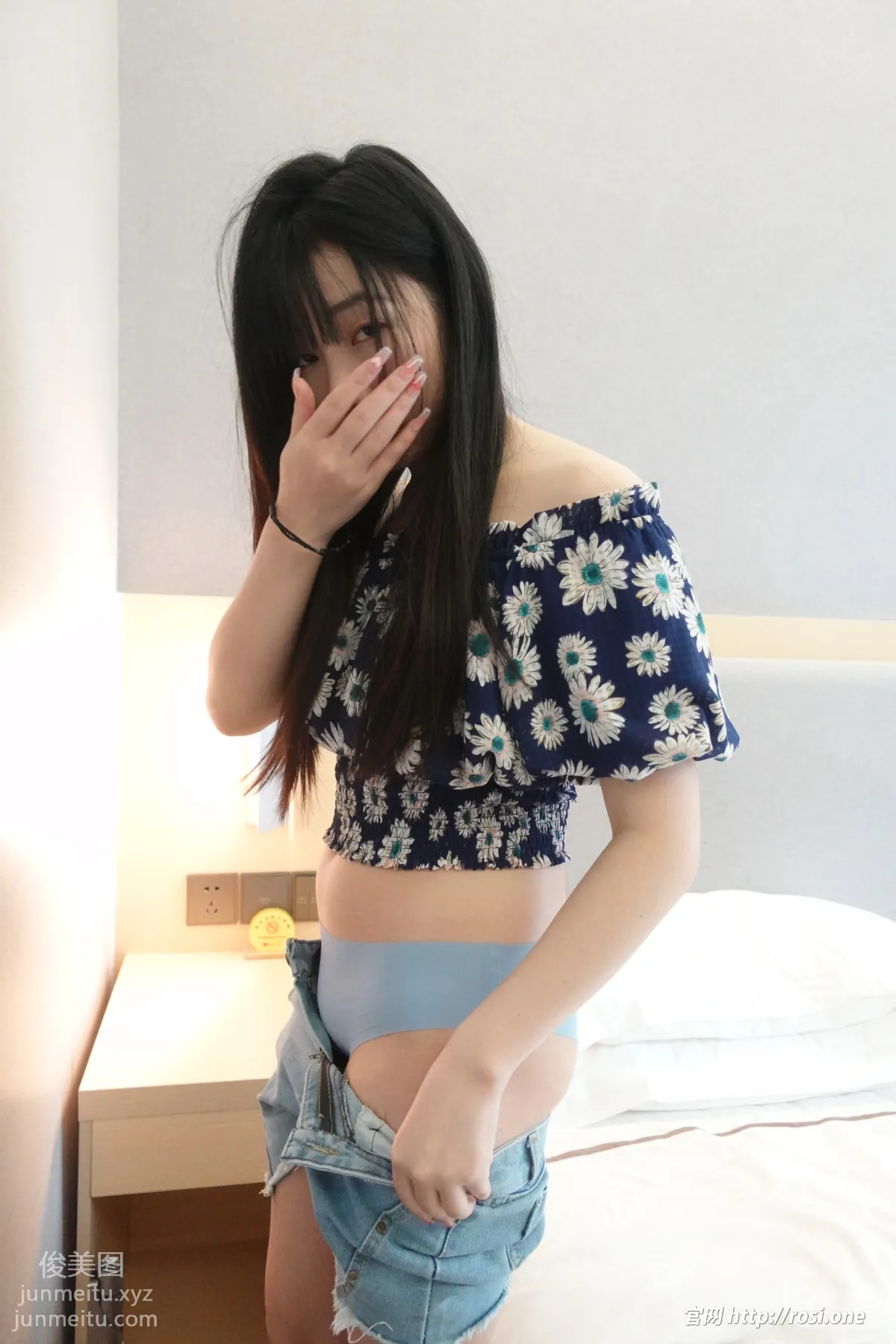 [ROSI写真]2022.01.25 NO.3704 page 35