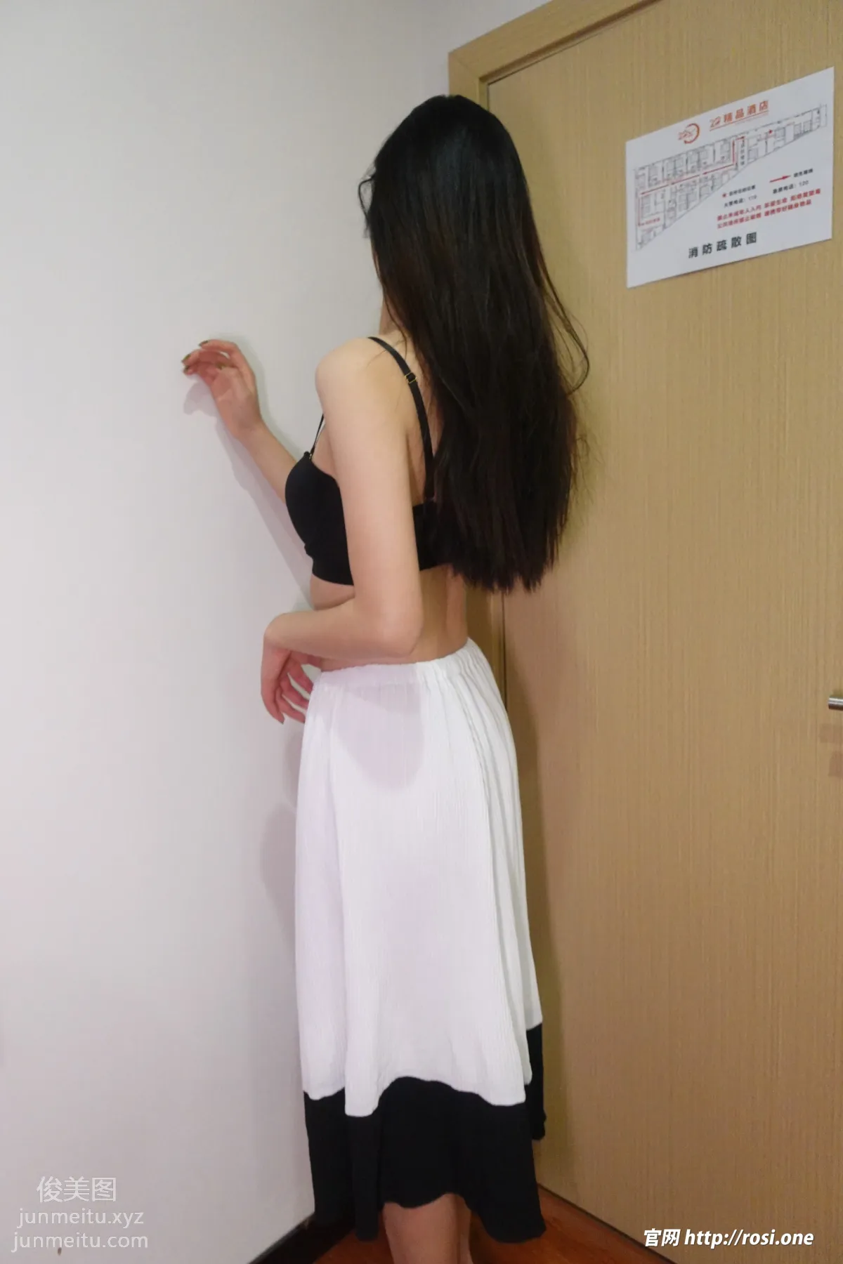 [ROSI写真]2022.01.28 NO.3707 page 53
