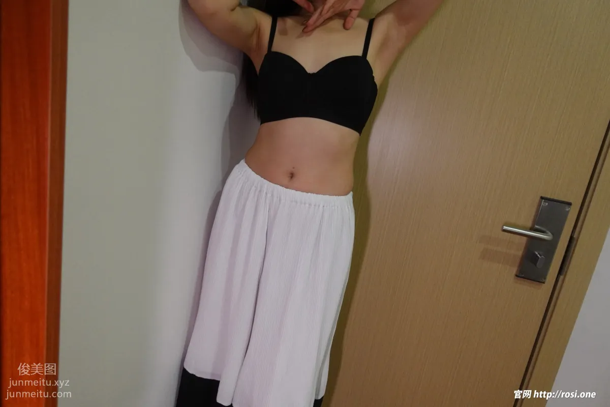 [ROSI写真]2022.01.28 NO.3707 page 62