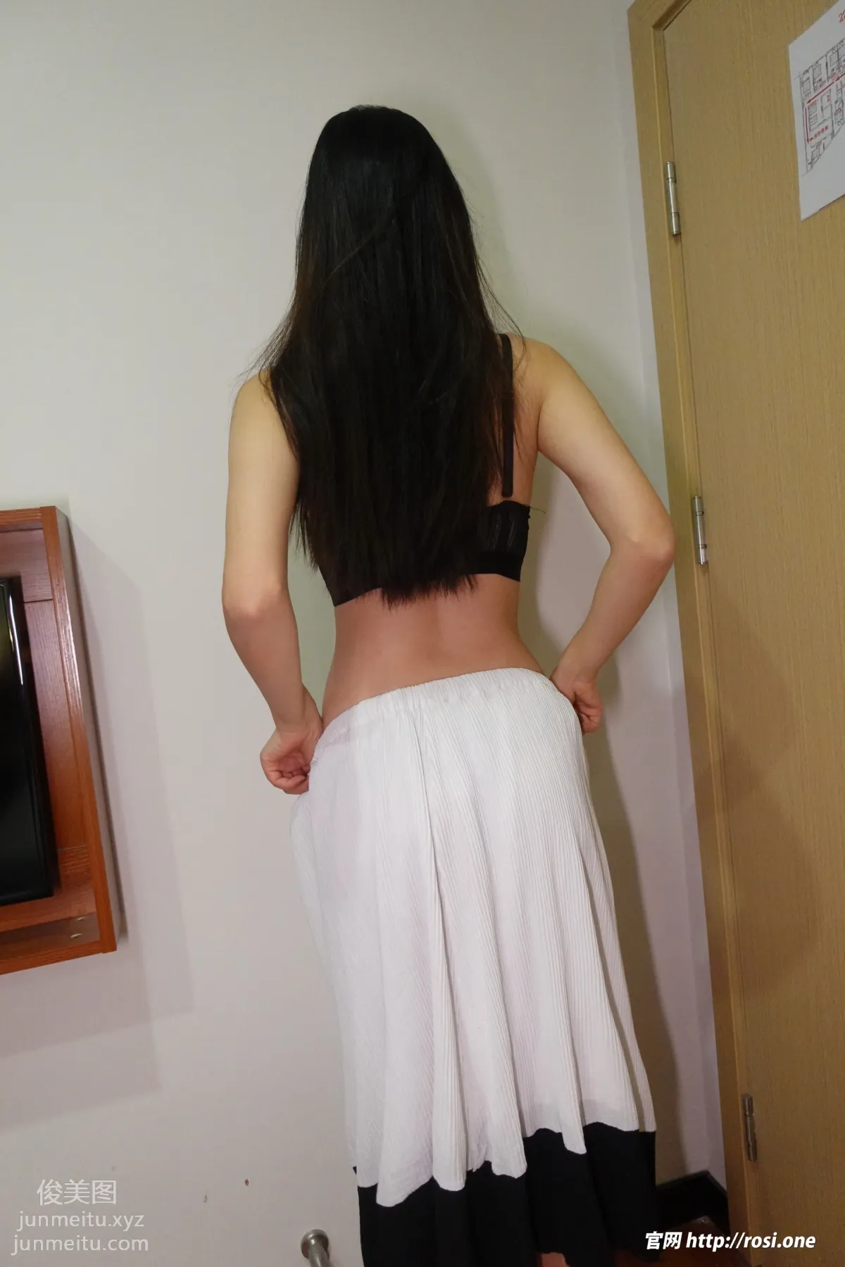 [ROSI写真]2022.01.28 NO.3707 page 71