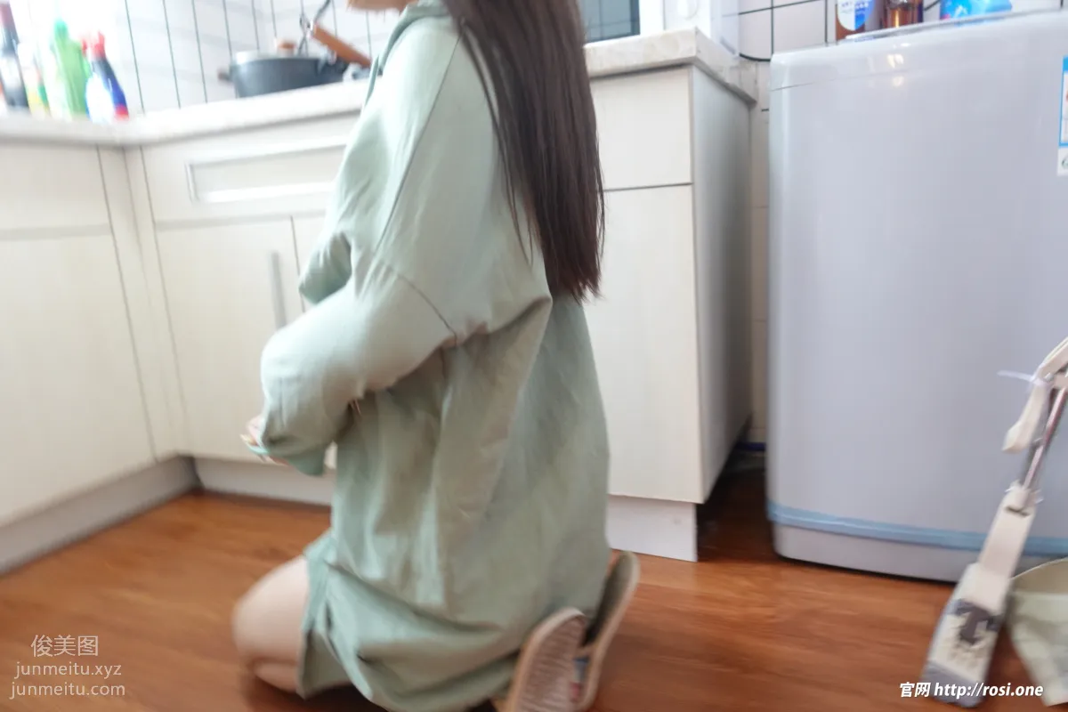 [ROSI写真]2022.02.05 NO.3715 page 129