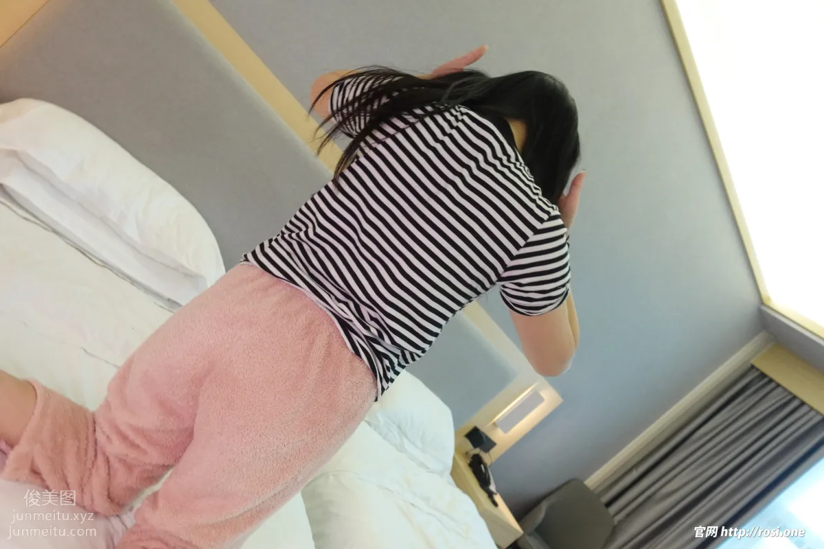 [ROSI写真]2022.02.23 NO.3733 page 9