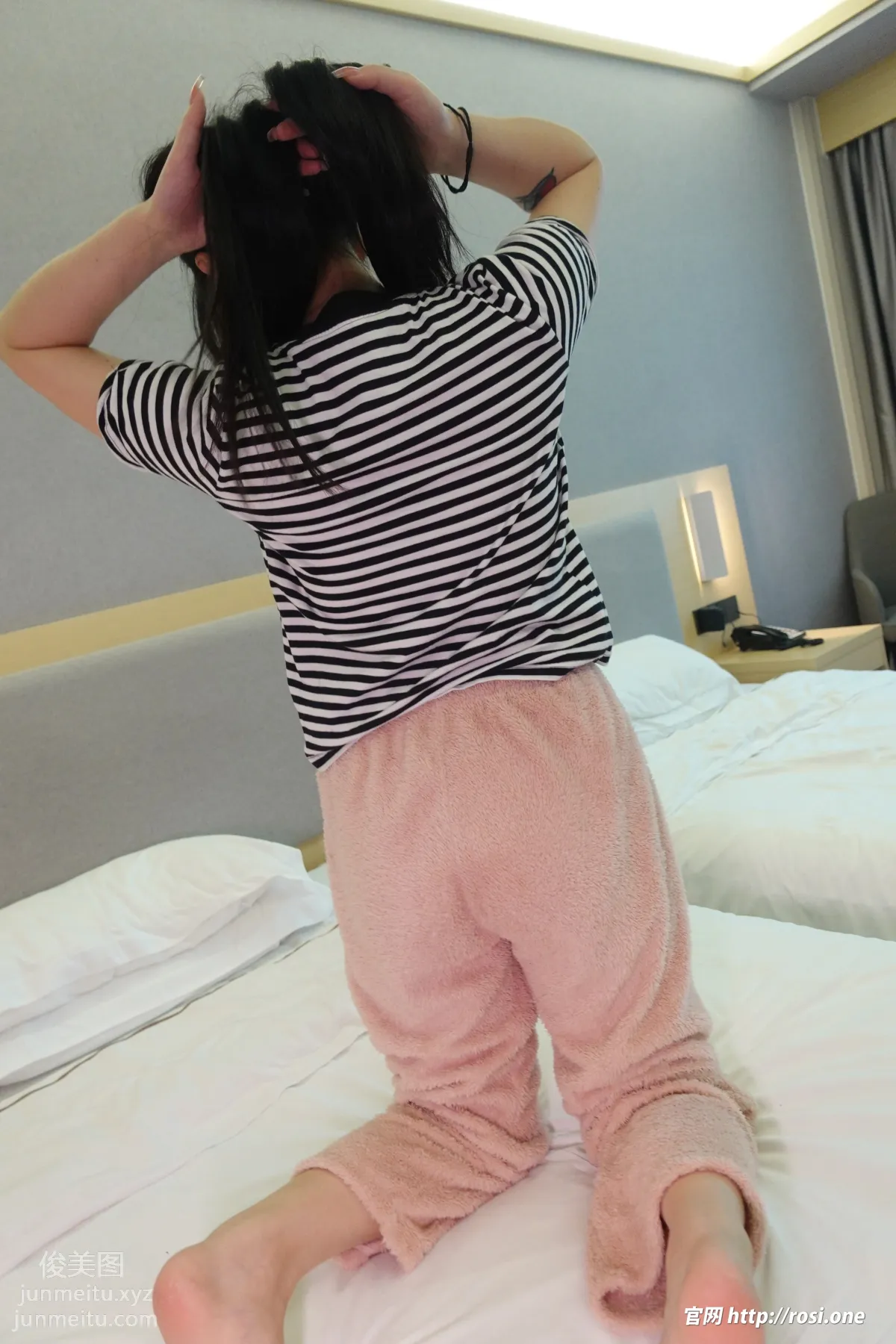 [ROSI写真]2022.02.23 NO.3733 page 10