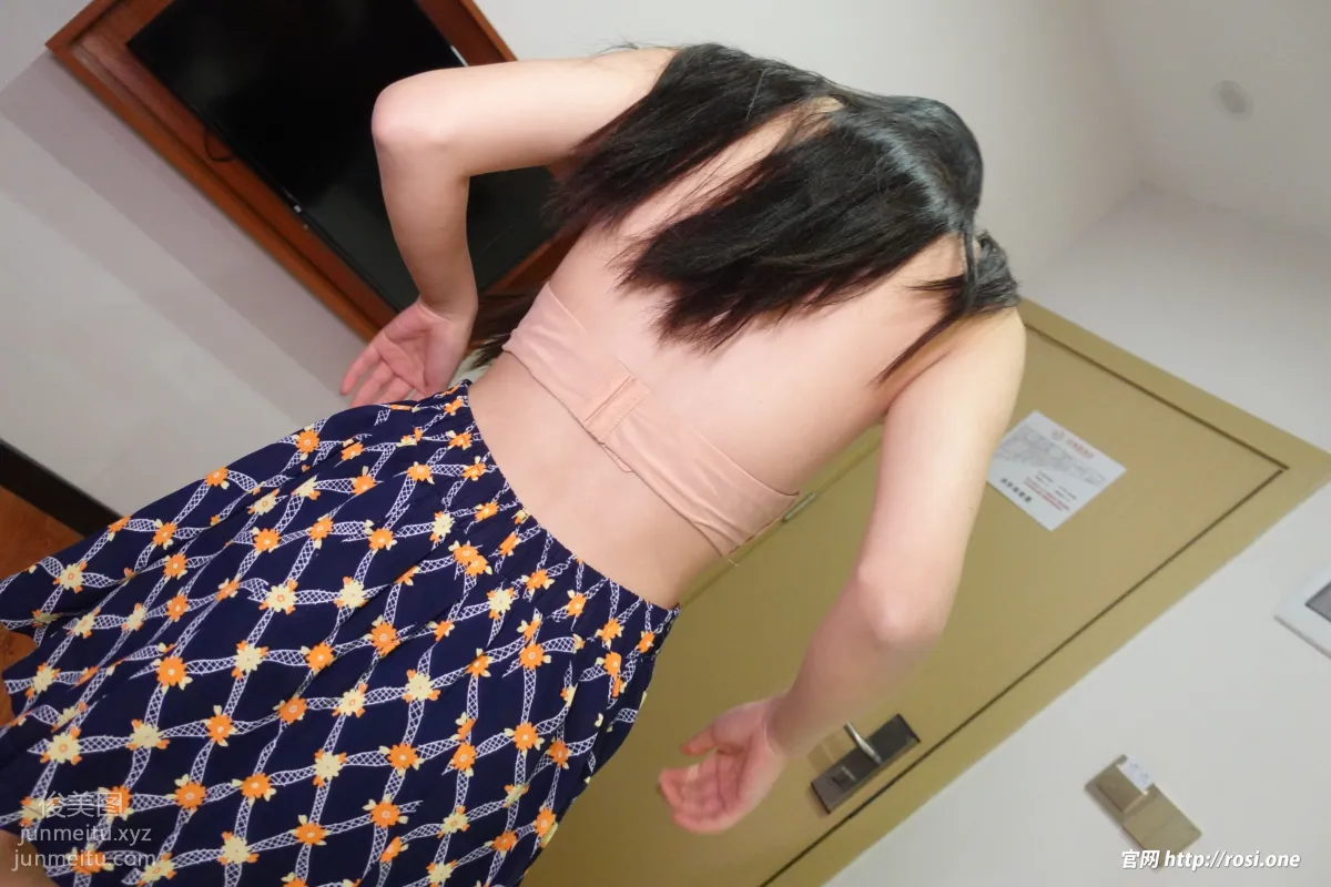 [ROSI写真]2022.03.09 NO.3747 page 6