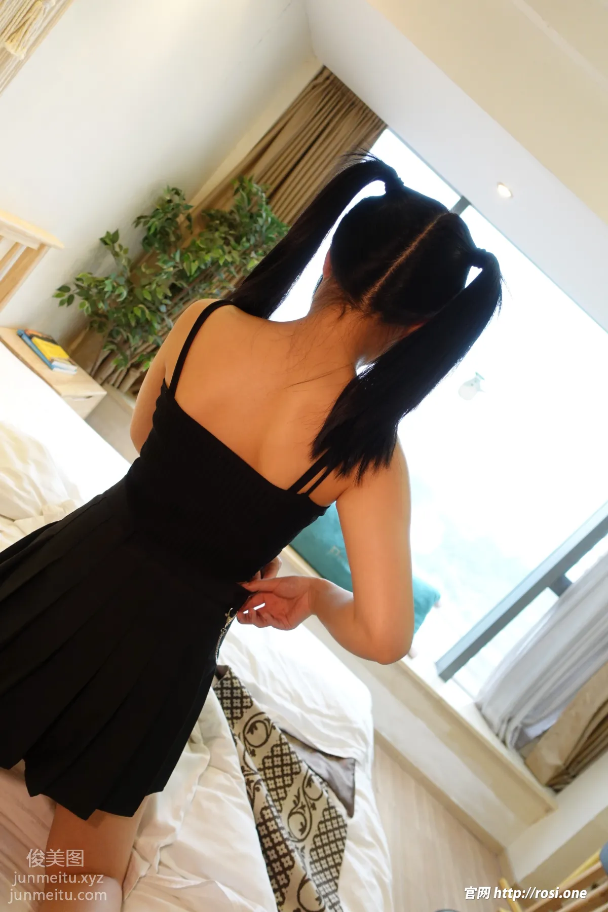 [ROSI写真]2022.03.18 NO.3756 page 23