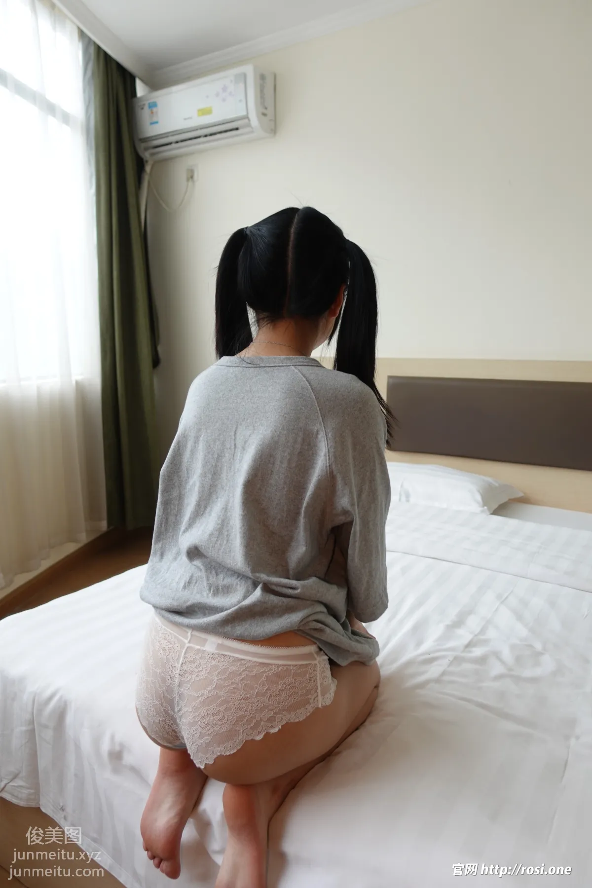 [ROSI写真]2022.03.22 NO.3760 page 18