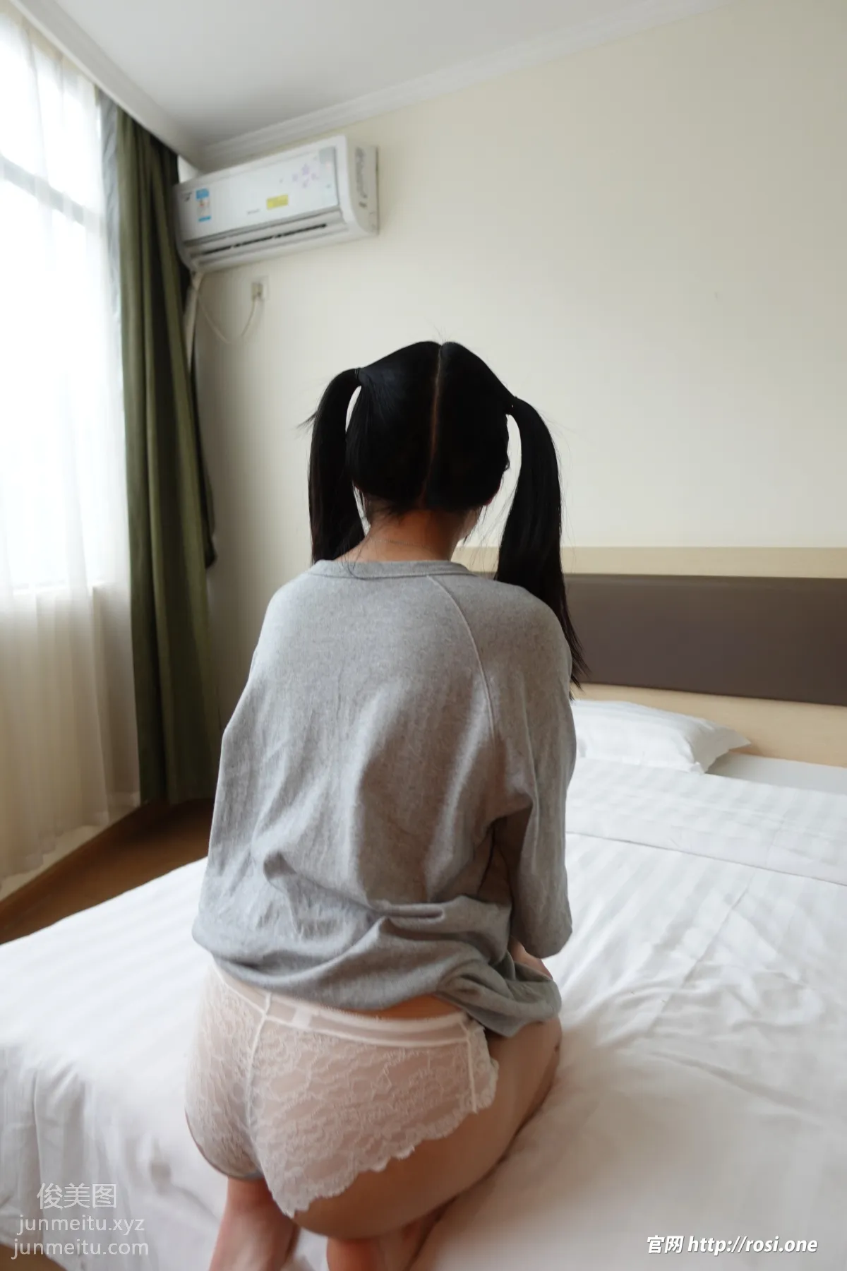 [ROSI写真]2022.03.22 NO.3760 page 19