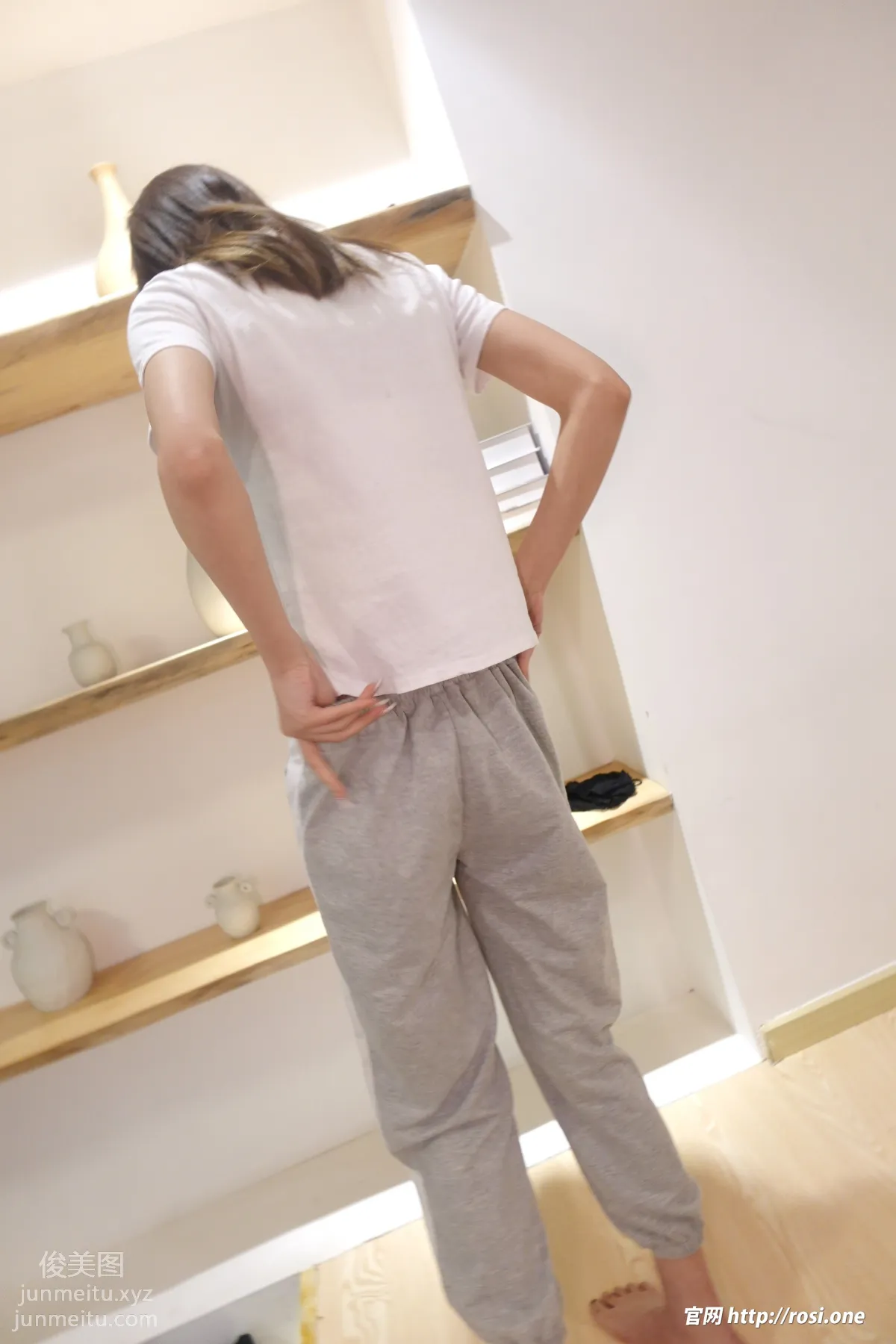 [ROSI写真]2022.03.23 NO.3761 page 32