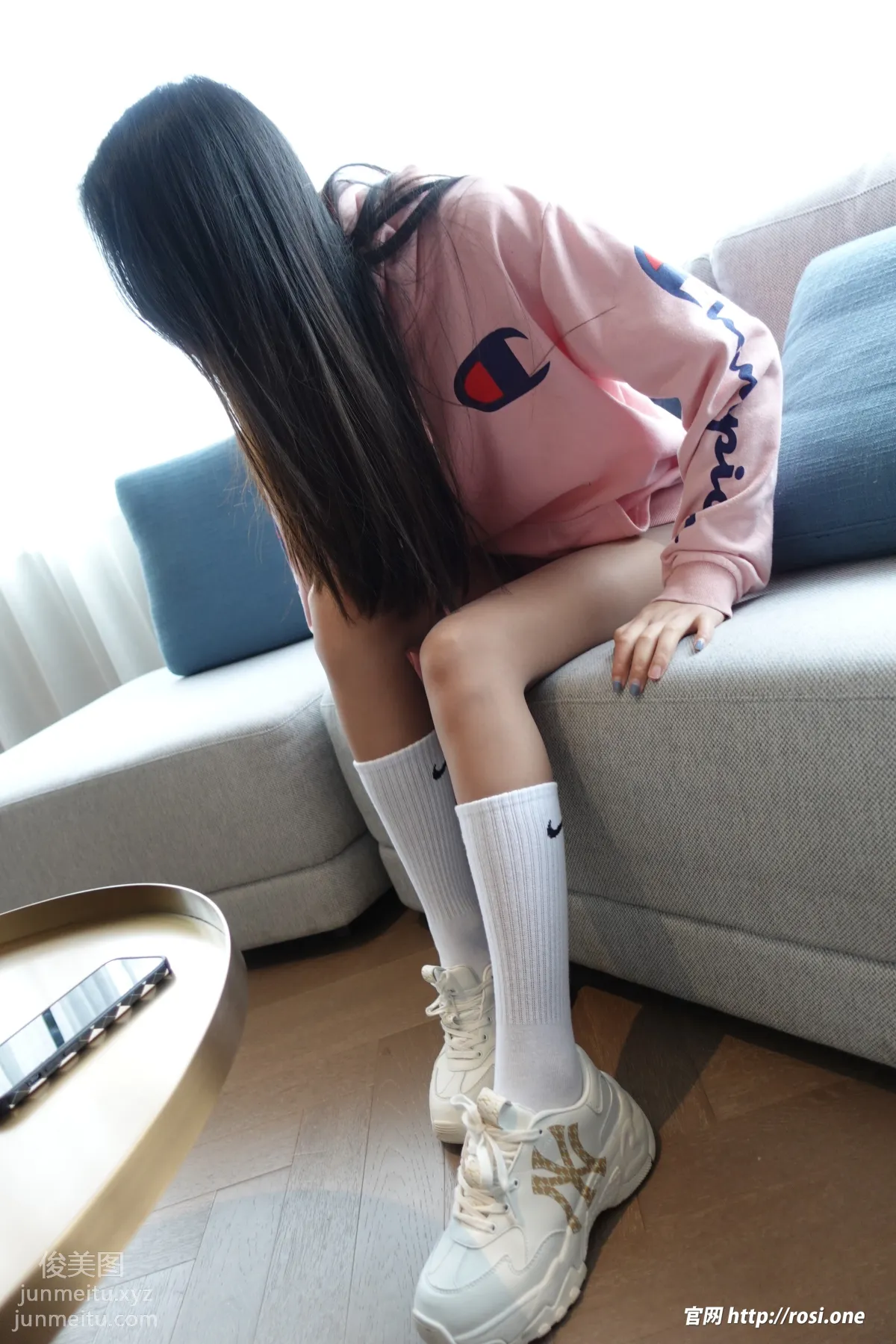 [ROSI写真]2022.03.24 NO.3762 page 2