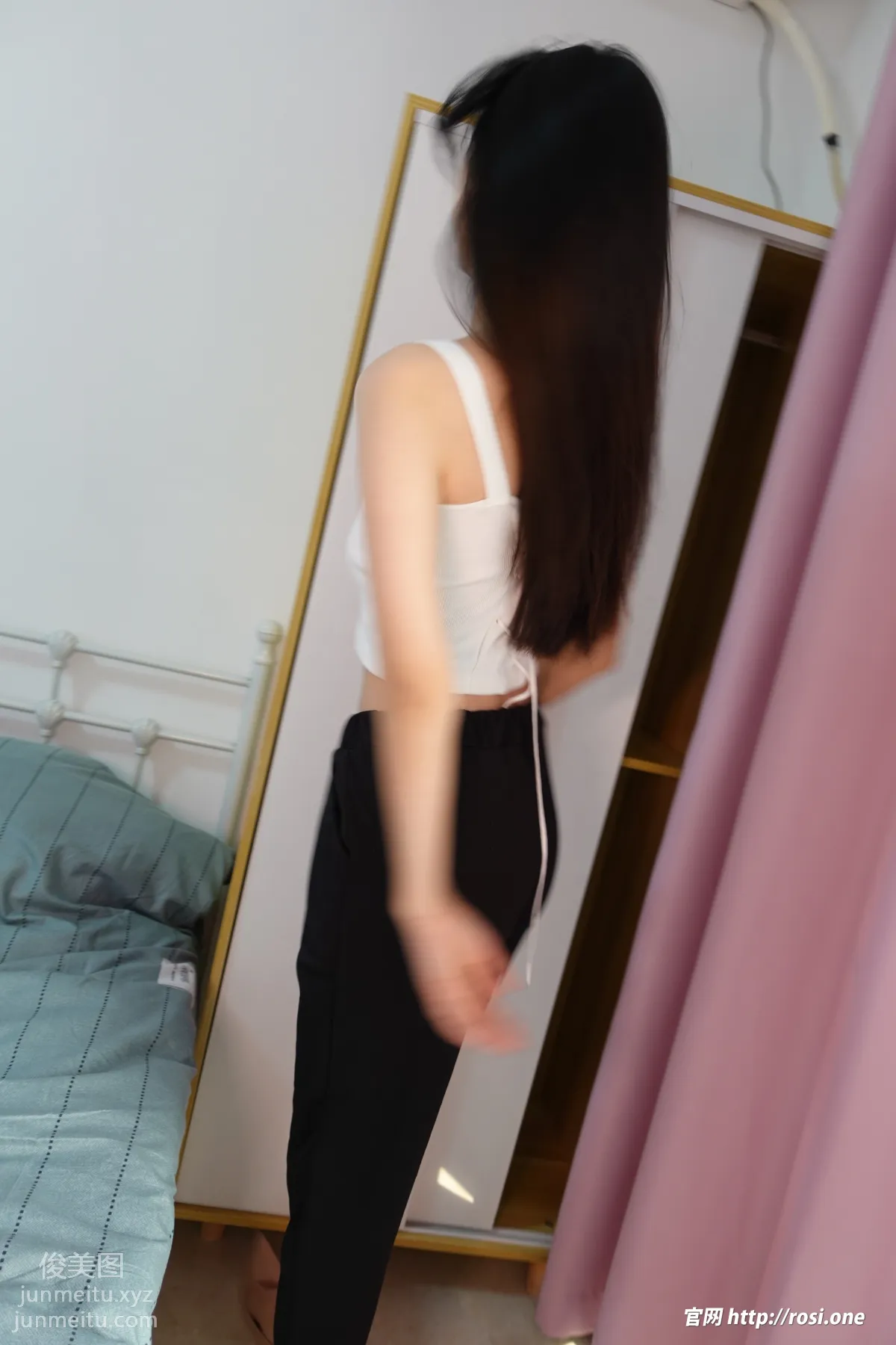 [ROSI写真]2022.05.07 NO.3806 page 2