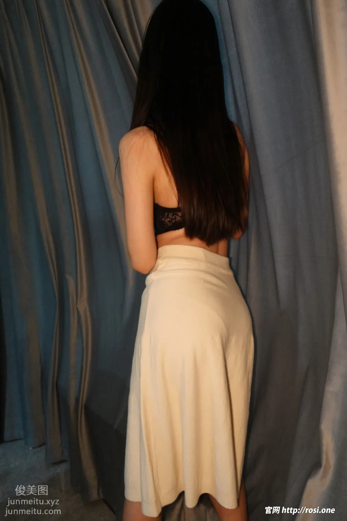 [ROSI写真]2022.06.11 NO.3841 page 44
