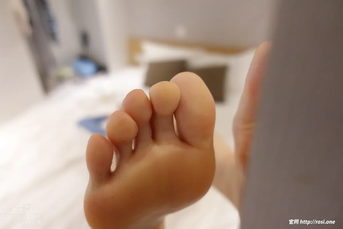 [ROSI写真]2022.06.15 NO.3845 page 25