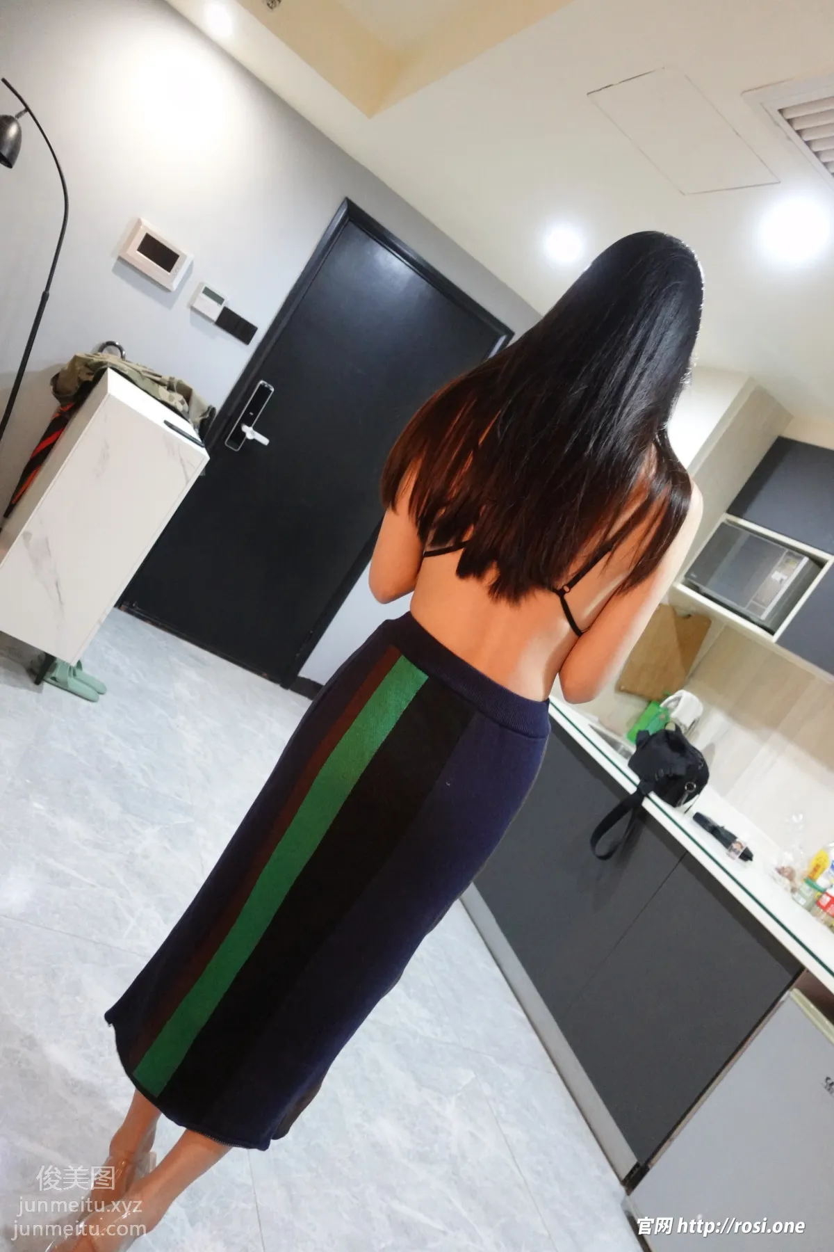 [ROSI写真]2022.06.24 NO.3854 page 32