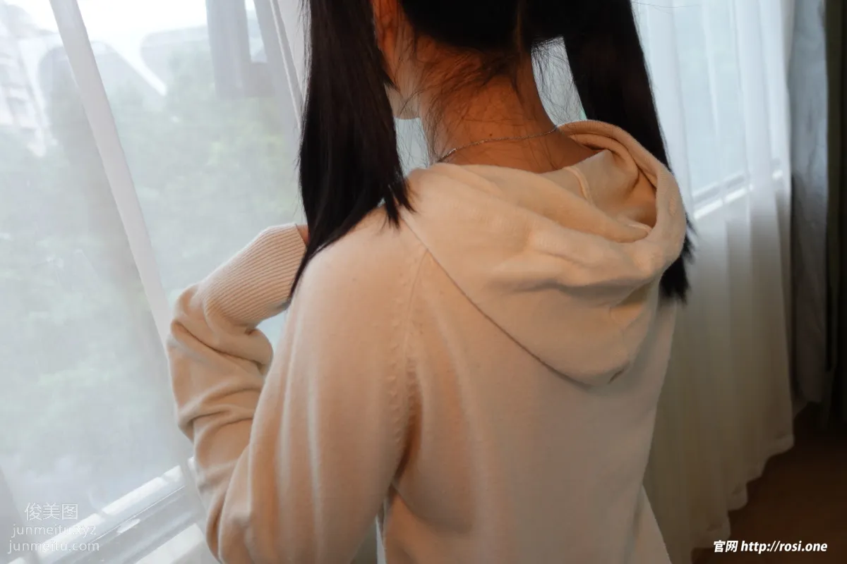 [ROSI写真]2022.07.17 NO.3877 page 4