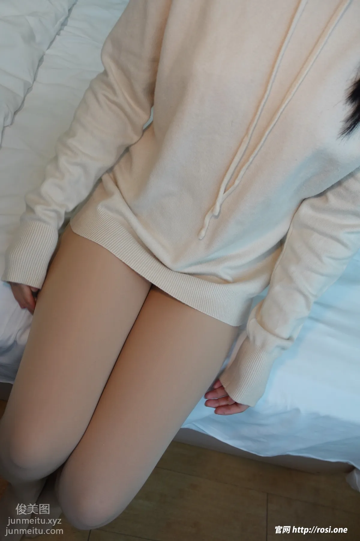 [ROSI写真]2022.07.17 NO.3877 page 46