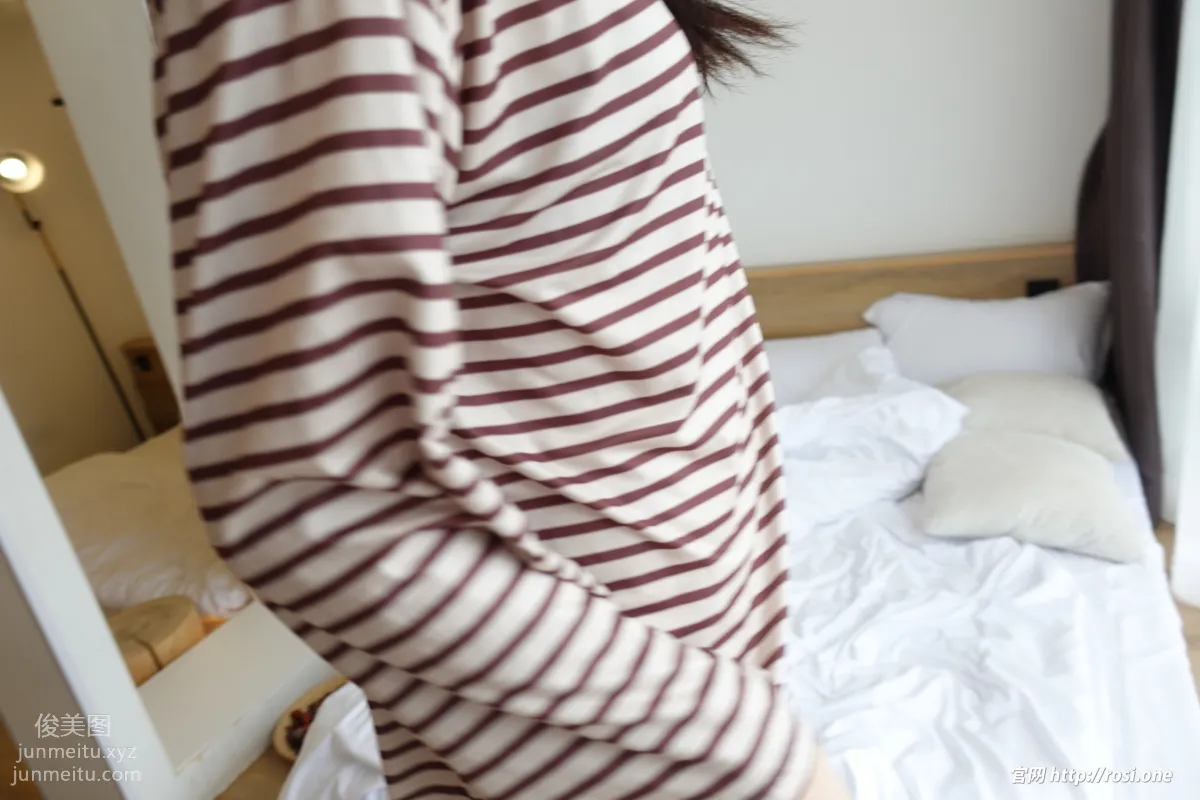 [ROSI写真]2022.07.23 NO.3883 page 6